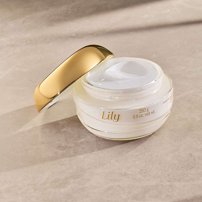 Lily Satin Moisturizing Cream, 250g