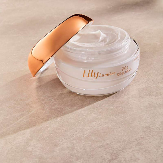 Lily Lumière Satin Moisturizing Cream, 250g